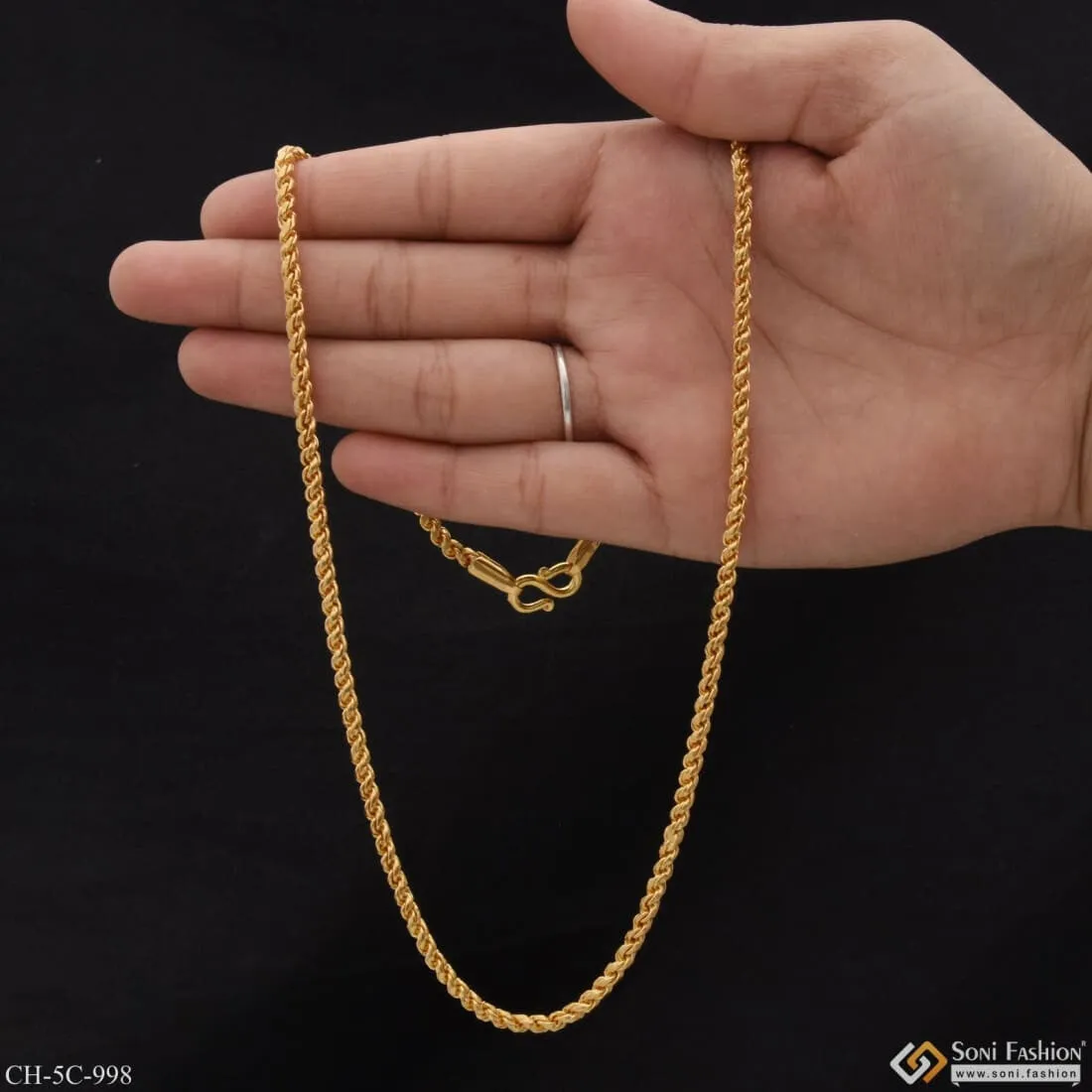 Sophisticated Design Finely Detailed Design Gold Plated Chain For Men - Style C998