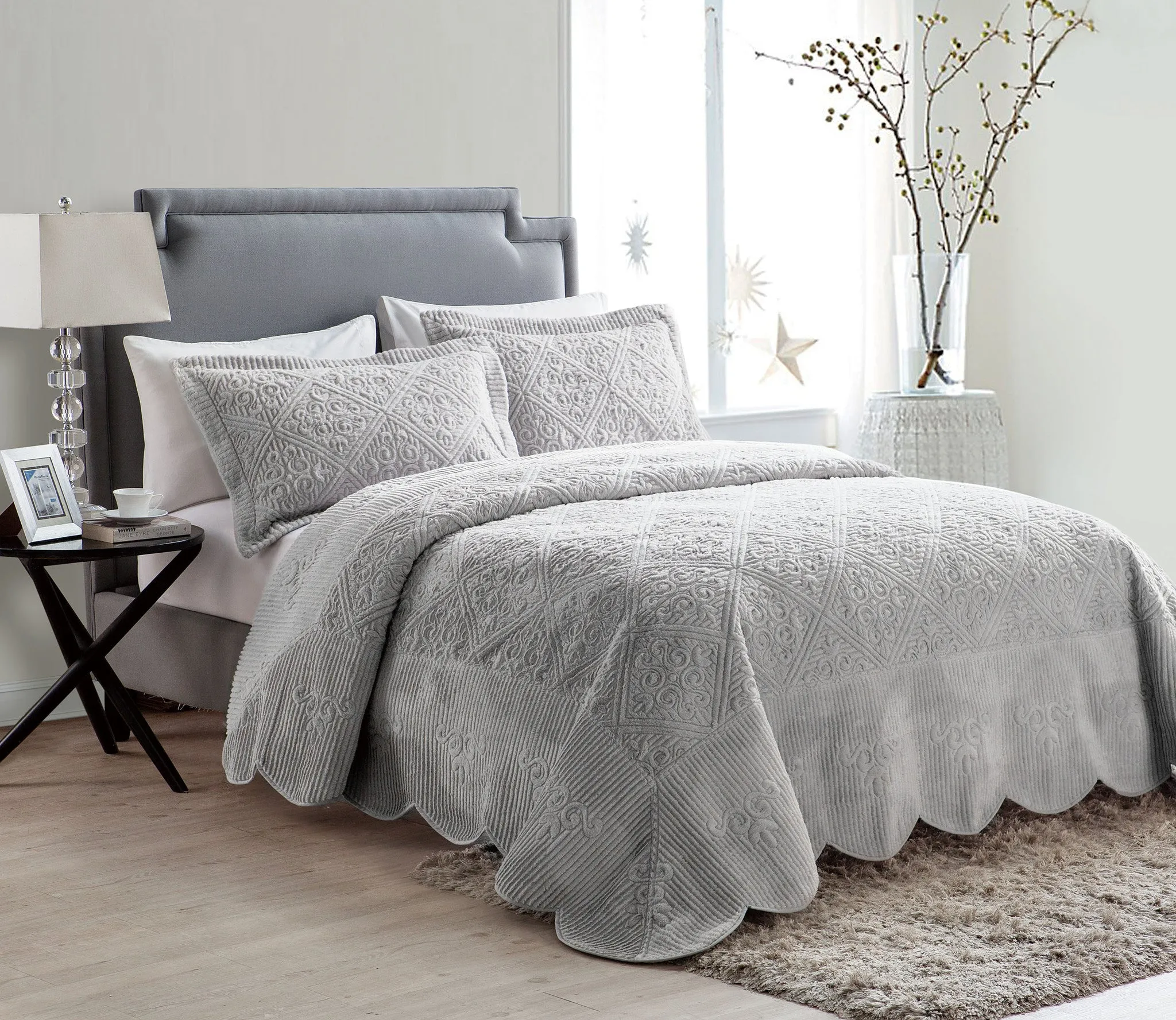 Westland Queen Quilted Plush In Gray